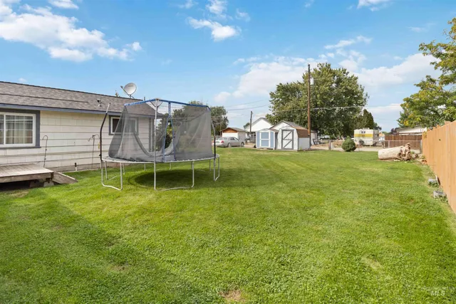 $299,900 | 428 West Montana Avenue, Homedale, ID 83628