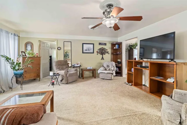 $299,900 | 428 West Montana Avenue, Homedale, ID 83628