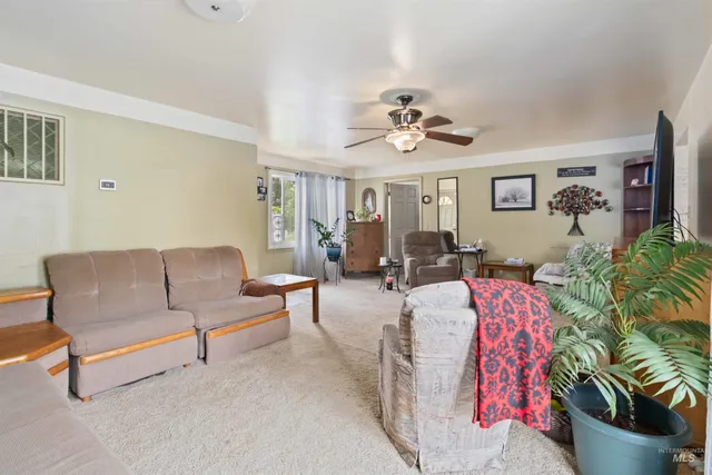 $299,900 | 428 West Montana Avenue, Homedale, ID 83628