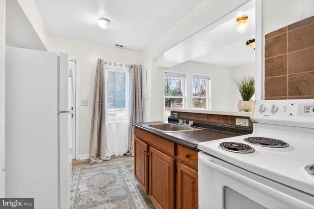 $1,800 | 1118 Sterling Avenue, Linwood, PA 19061