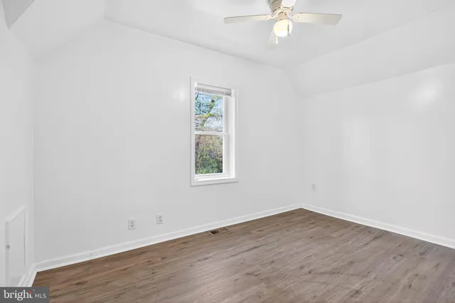 $1,800 | 1118 Sterling Avenue, Linwood, PA 19061