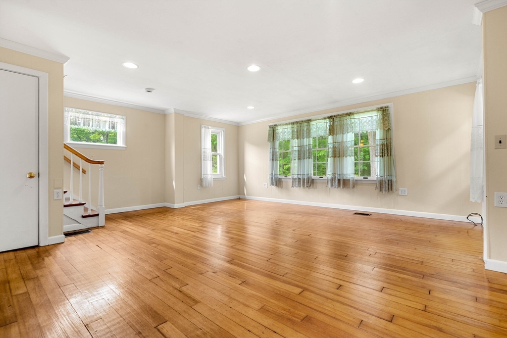 116 Killam Hill Road Boxford, MA 01921 - Photo 13 of 37