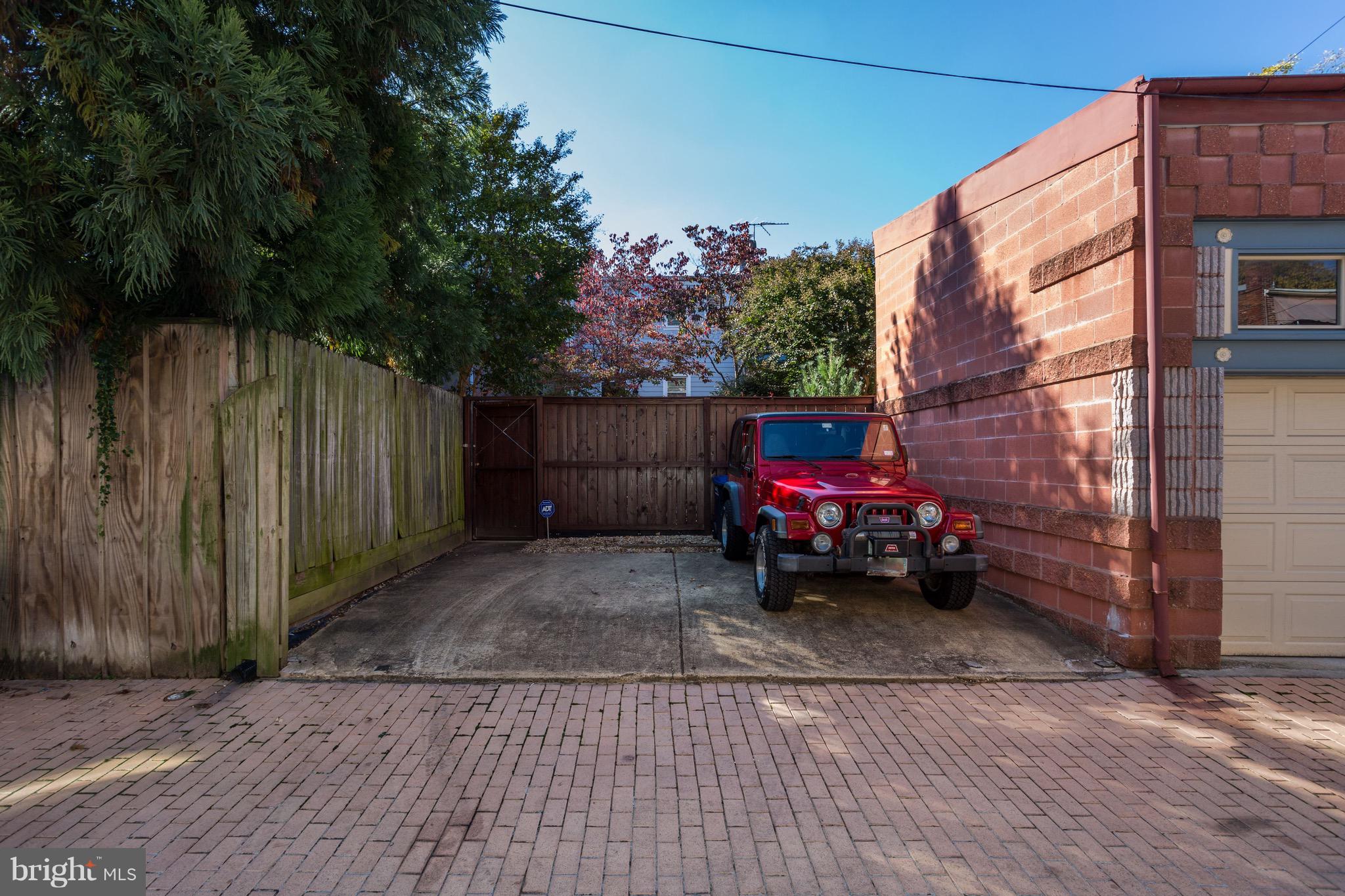 224 9th Street Southeast Washington, DC 20003 - Photo 28 of 29 a view of a couches in the patio