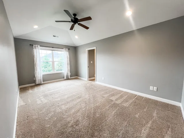 $1,700 | 113 Sir Barton Court, Hopkinsville, KY 42240