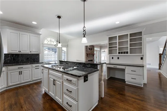 $665,000 | 1 Pembroke Lane, Cartersville, GA 30120