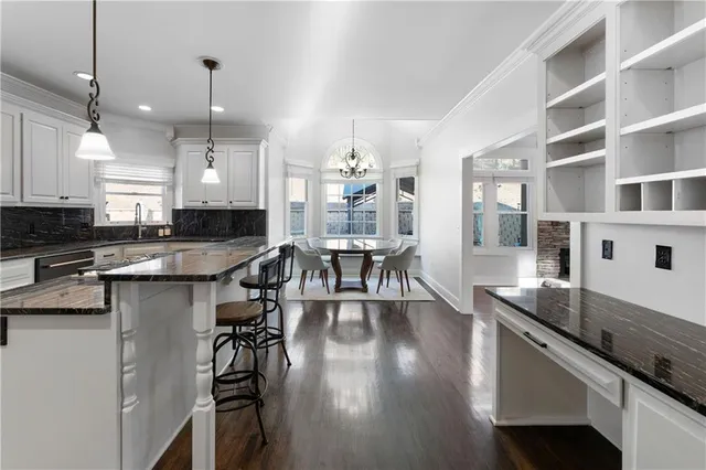 $665,000 | 1 Pembroke Lane, Cartersville, GA 30120