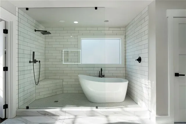 $665,000 | 1 Pembroke Lane, Cartersville, GA 30120