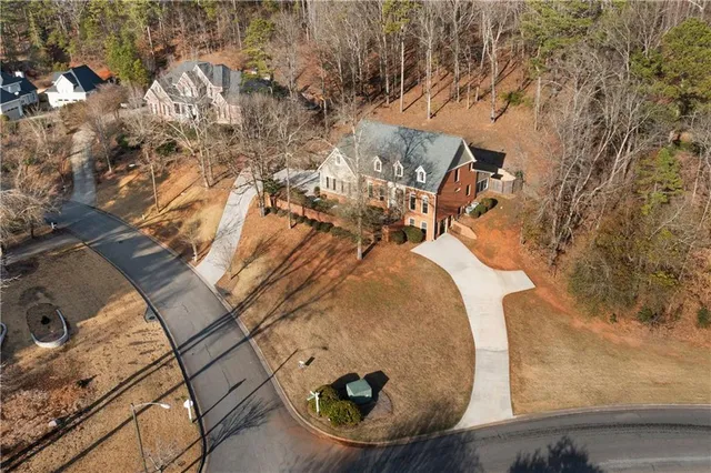 $665,000 | 1 Pembroke Lane, Cartersville, GA 30120