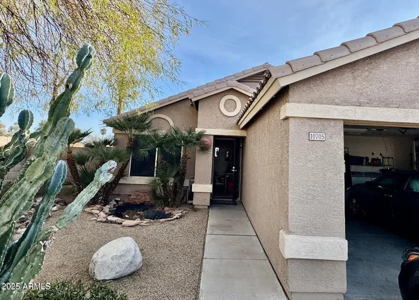$349,999 | 10705 West Montecito Avenue, Phoenix, AZ 85037