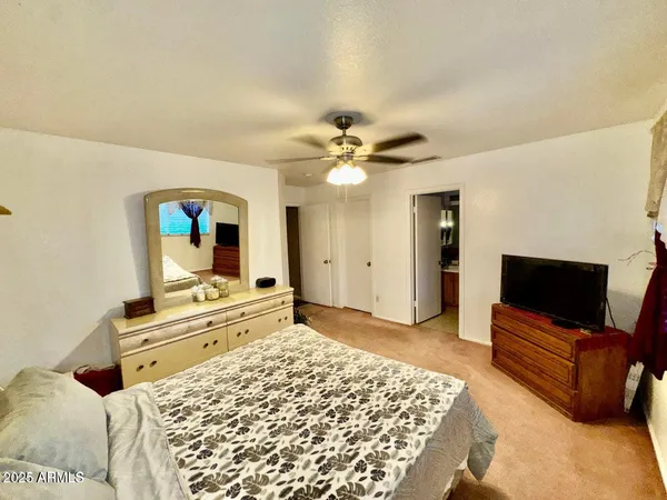 $349,999 | 10705 West Montecito Avenue, Phoenix, AZ 85037