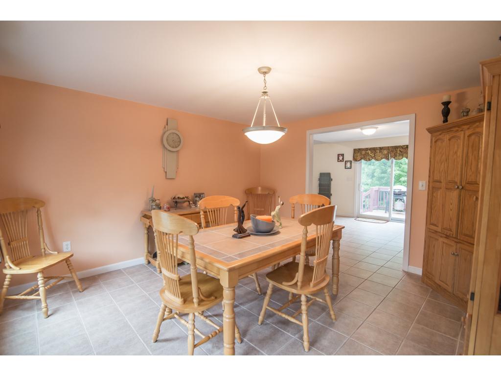 5 Penacook Road Sandown, NH 03873 - Photo 11 of 35