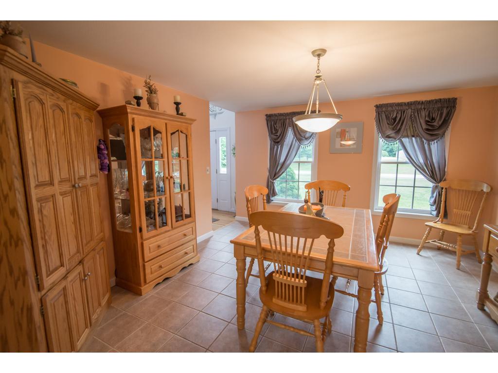 5 Penacook Road Sandown, NH 03873 - Photo 13 of 35