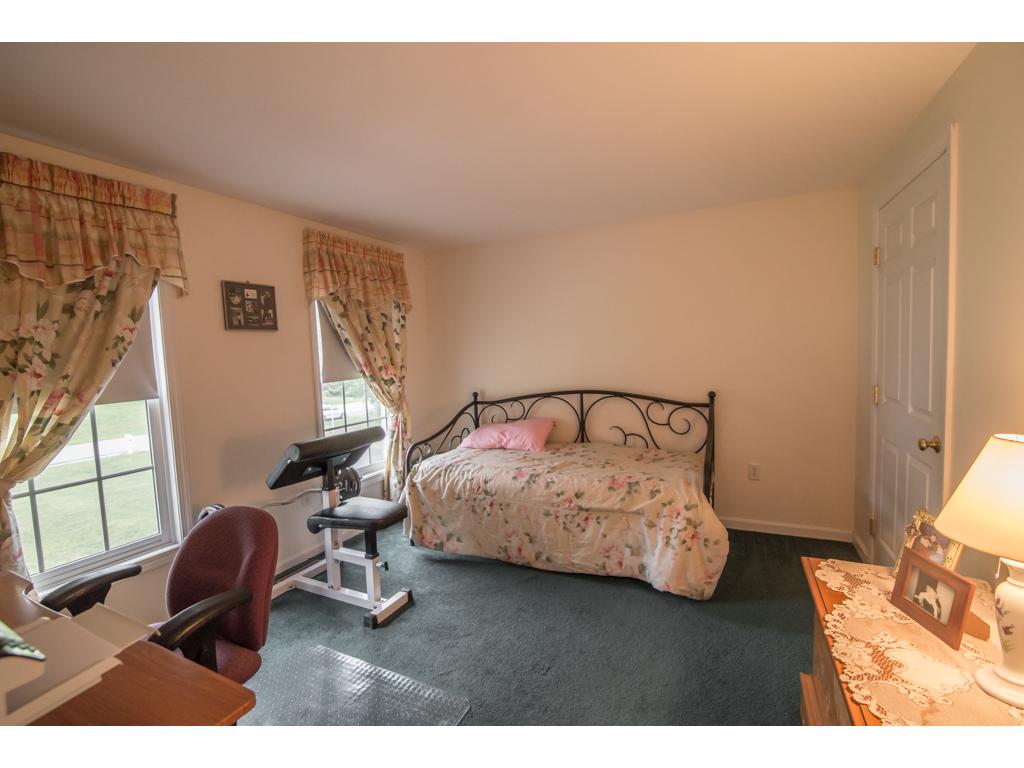 5 Penacook Road Sandown, NH 03873 - Photo 21 of 35