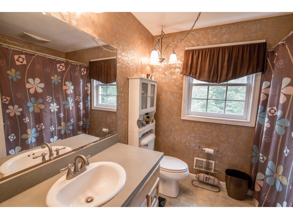 5 Penacook Road Sandown, NH 03873 - Photo 27 of 35