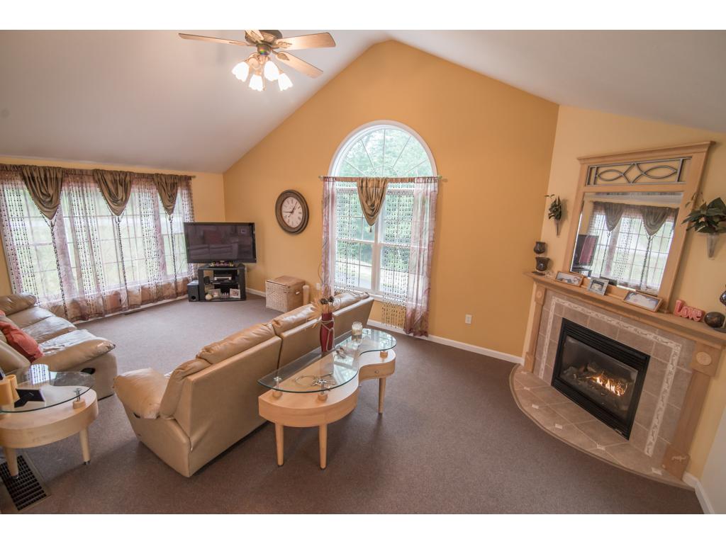 5 Penacook Road Sandown, NH 03873 - Photo 5 of 35