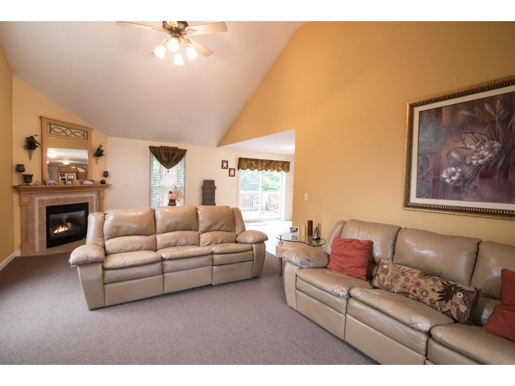 5 Penacook Road Sandown, NH 03873 - Photo 7 of 35
