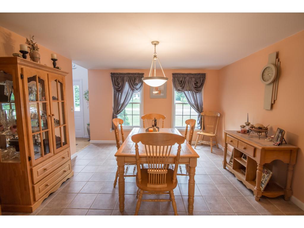 5 Penacook Road Sandown, NH 03873 - Photo 10 of 35