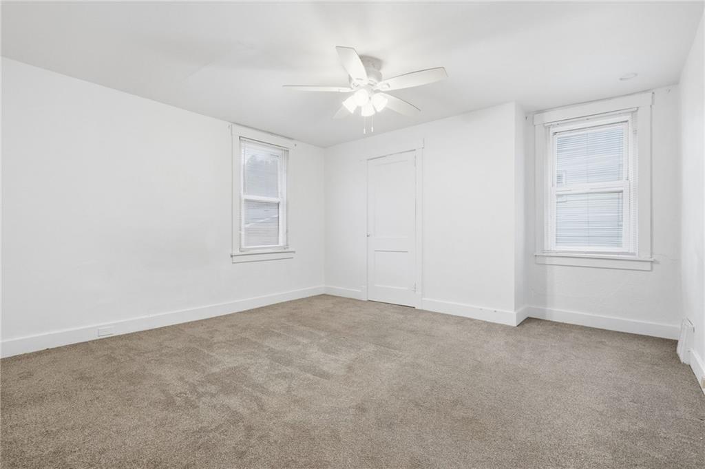 1264 Grove Road Pittsburgh, PA 15234 - Photo 17 of 27 Gallery Image 17