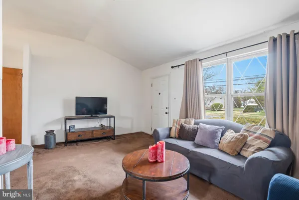 $275,000 | 1409 Burlington Avenue, Delanco, NJ 08075