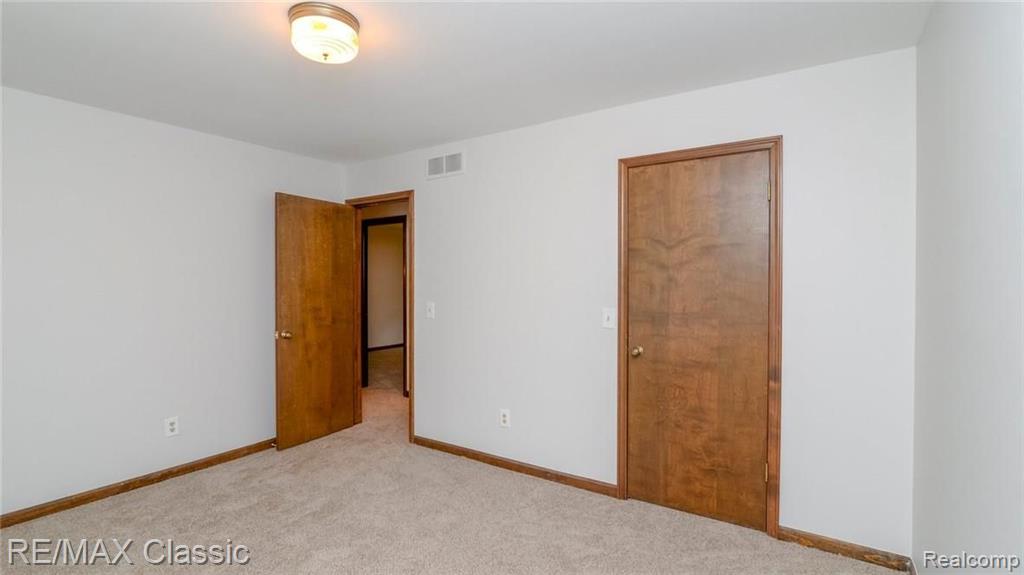 688 Sunlight Drive Rochester Hills, MI 48309 - Photo 38 of 63