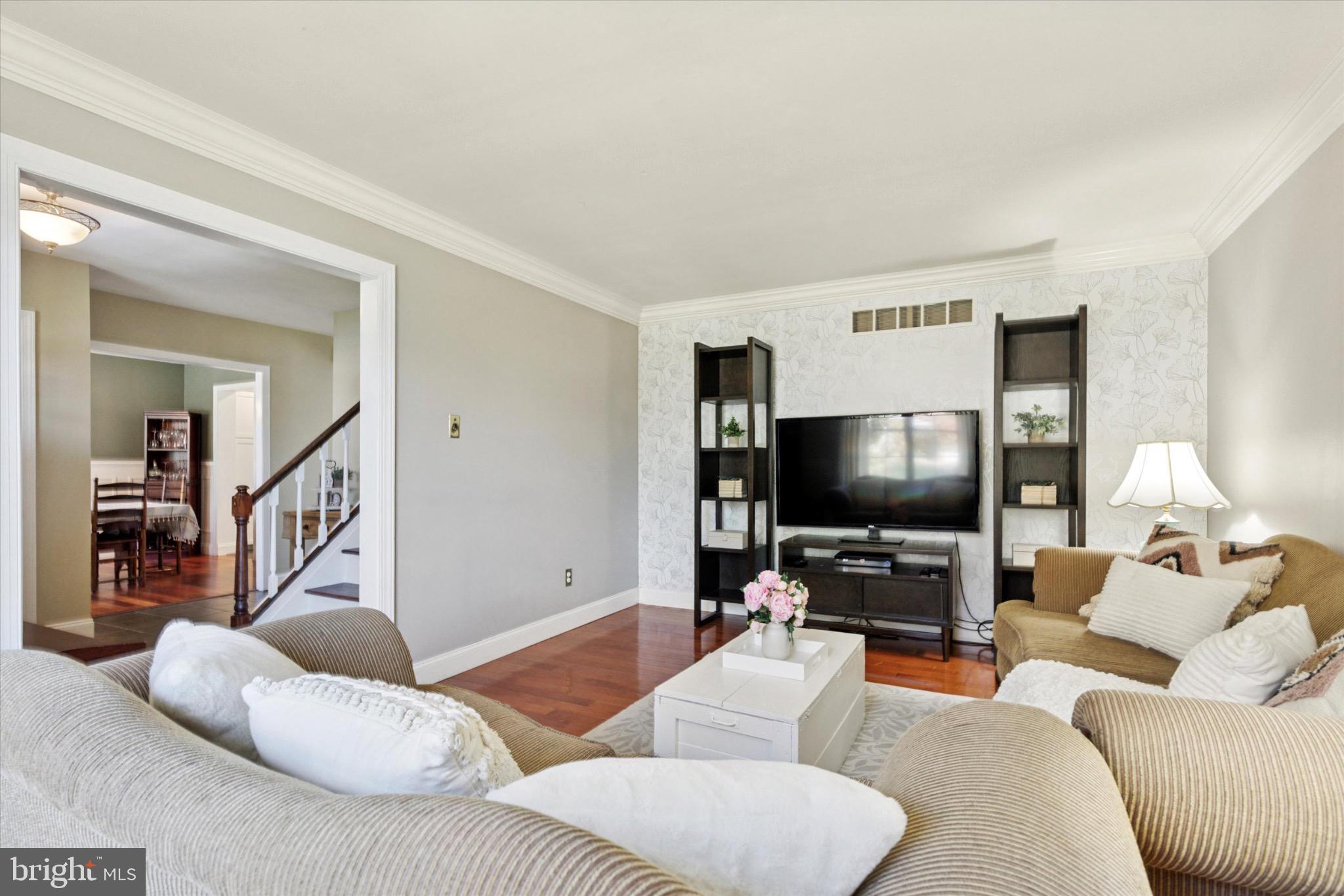 24 Cheyenne Road Royersford, PA 19468 - Photo 4 of 32 Gallery Image 4