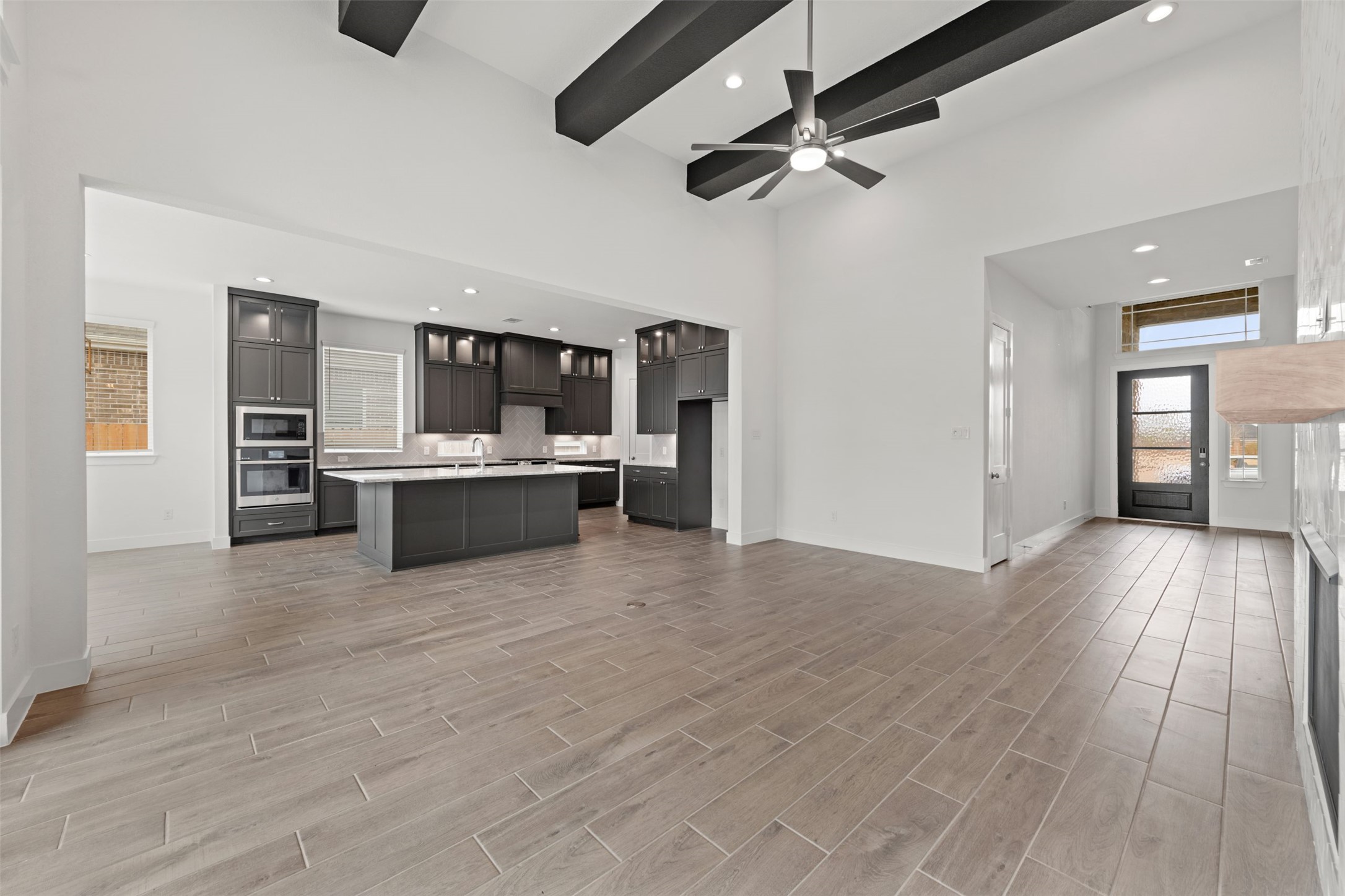 201 Firethorn Road Marble Falls, TX 78654 - Photo 7 of 21 REPRESENTATIVE PHOTO