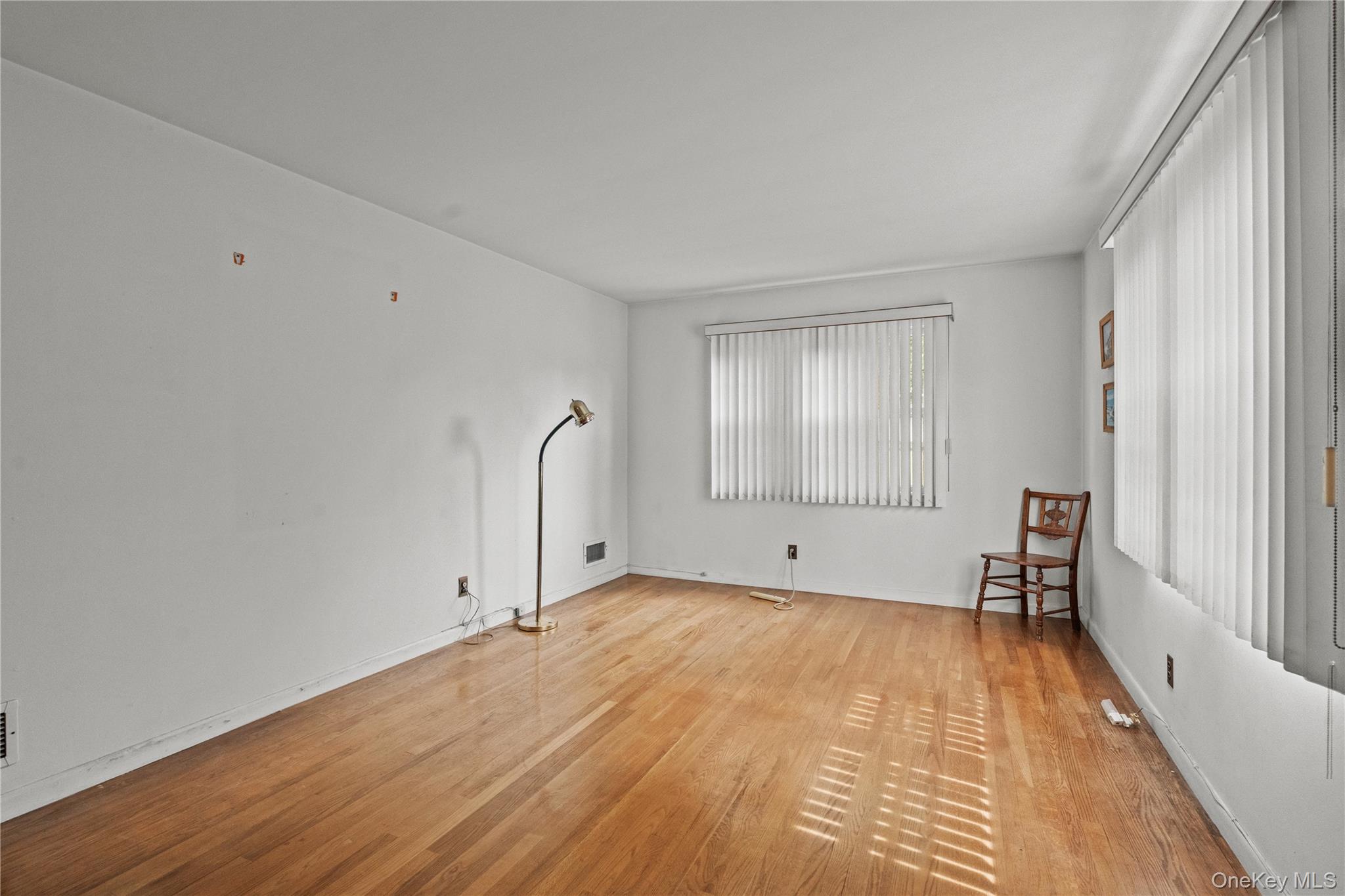 11 Dearborn Street New Rochelle, NY 10801 - Photo 20 of 30