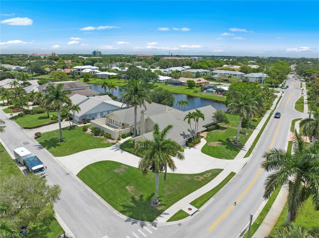 589 Neapolitan Way Naples, FL 34103 - Photo 25 of 27 a view of a city