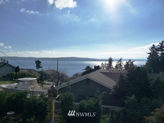 2285 Wagner Road Camano Island, WA 98282 - Photo 11 of 15 Gallery Image 11