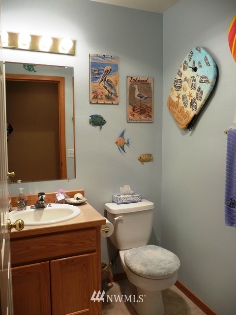 2285 Wagner Road Camano Island, WA 98282 - Photo 10 of 15 Gallery Image 10