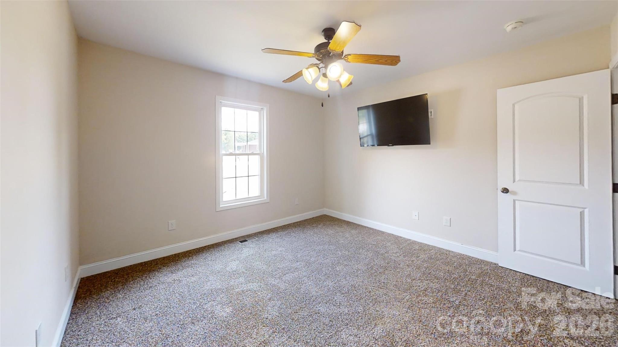 4240 Hunter Rhyne Road Lincolnton, NC 28092 - Photo 14 of 32