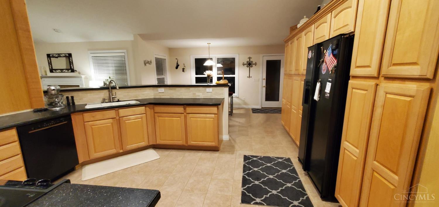 4381 Rita Mae Drive Fairfield, OH 45014 - Photo 13 of 44