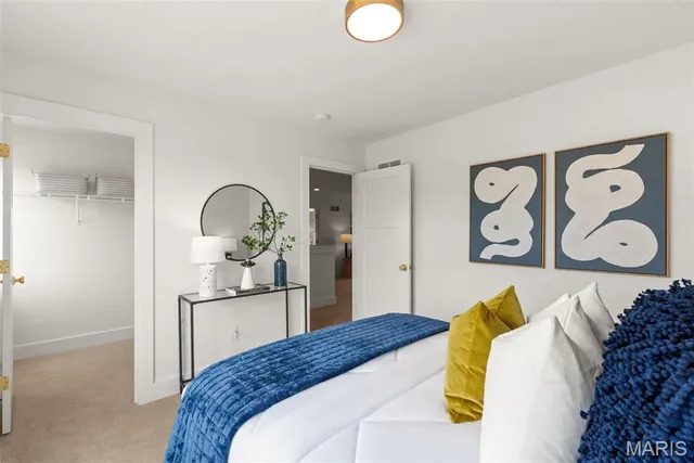 $594,296 | 537 Ryehill Drive, St. Peters, MO 63376