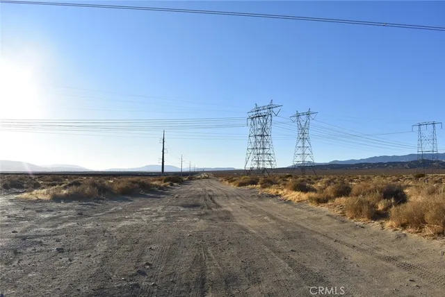 $35,000 | 19300 Astoria Avenue, Rosamond, CA 93560