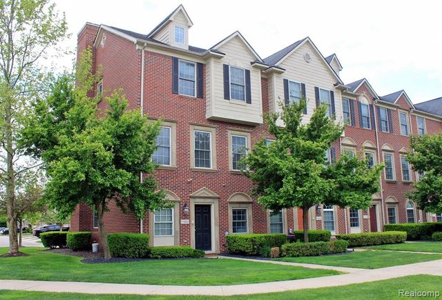 $260,000 | 45862 South Stonewood Road, Unit 218, Canton, MI 48187