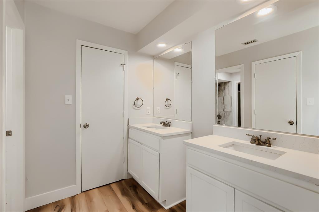 3421 Cross Bend Road Plano, TX 75023 - Photo 13 of 22 Gallery Image 13