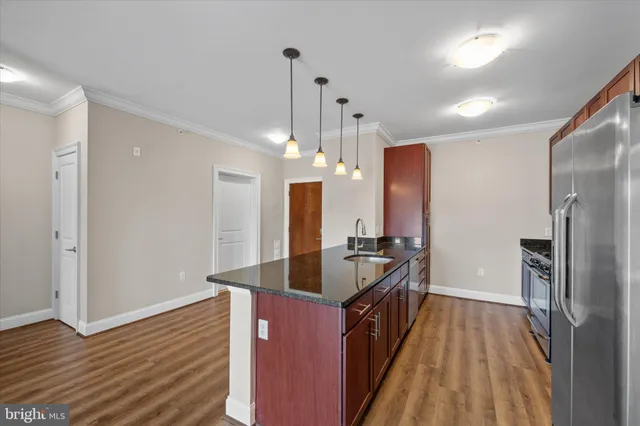 $399,987 | 6301 Edsall Road, Unit 301, Alexandria, VA 22312