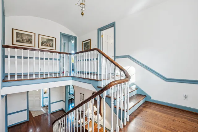 $2,299,000 | 1053 Laurie Lane, Burr Ridge, IL 60527