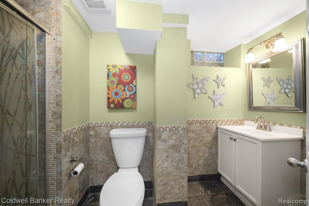 2666 Pembroke Road Birmingham, MI 48009 - Photo 22 of 31 Gallery Image 22