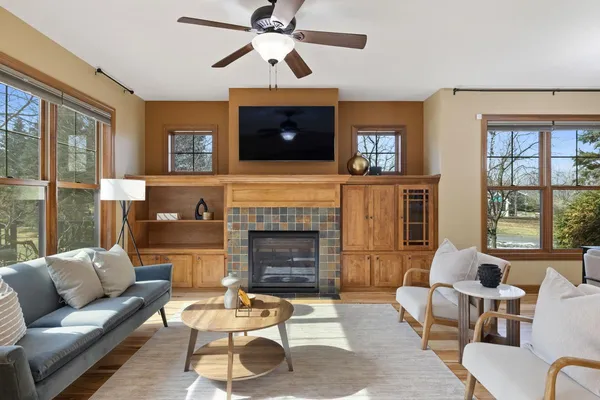 $775,000 | 16958 Dynamic Drive, Lakeville, MN 55044