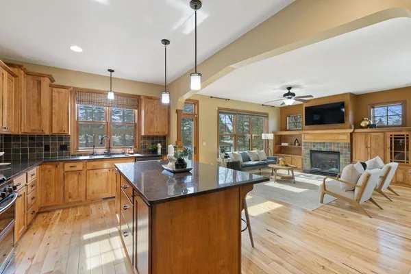 $775,000 | 16958 Dynamic Drive, Lakeville, MN 55044