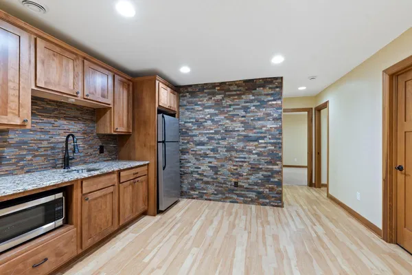 $775,000 | 16958 Dynamic Drive, Lakeville, MN 55044