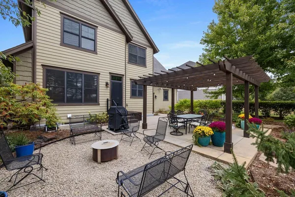 $775,000 | 16958 Dynamic Drive, Lakeville, MN 55044