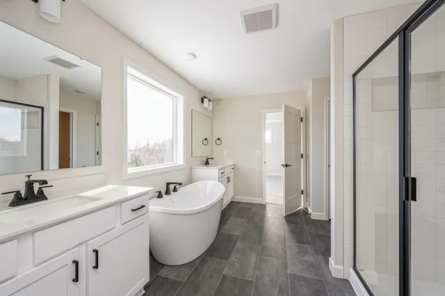 $684,900 | 869 Greywood Boulevard Southwest, Delano, MN 55328