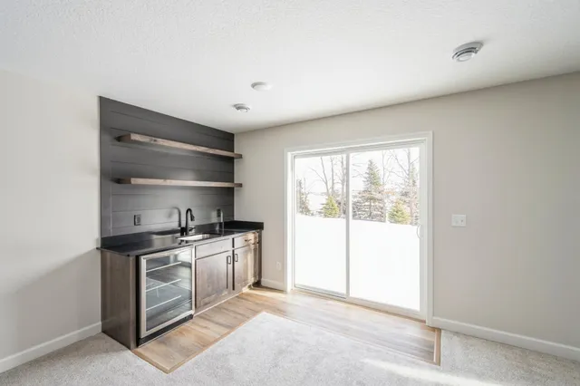 $684,900 | 869 Greywood Boulevard Southwest, Delano, MN 55328