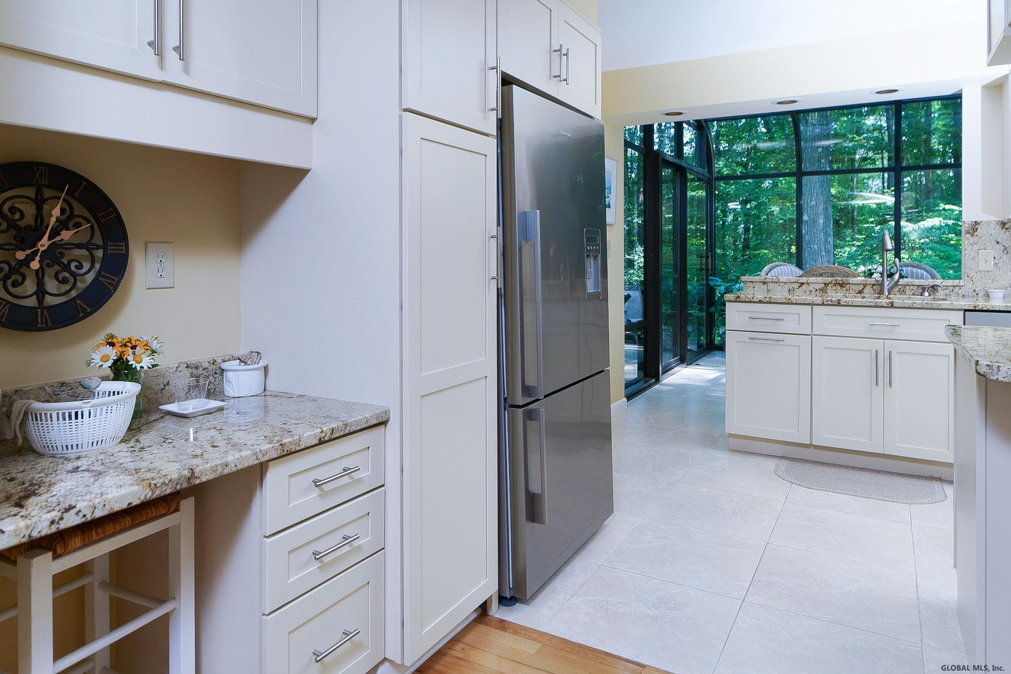 40 Devon Road Bethlehem, NY 12054 - Photo 16 of 52 Photo 16