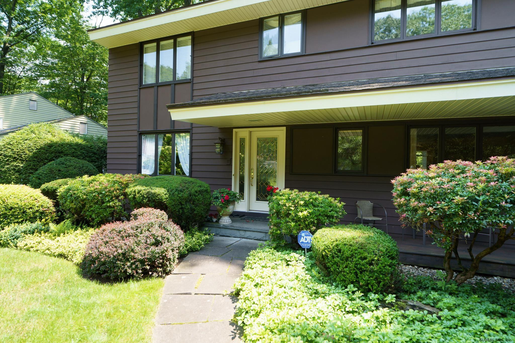 40 Devon Road Bethlehem, NY 12054 - Photo 3 of 52 Photo 3