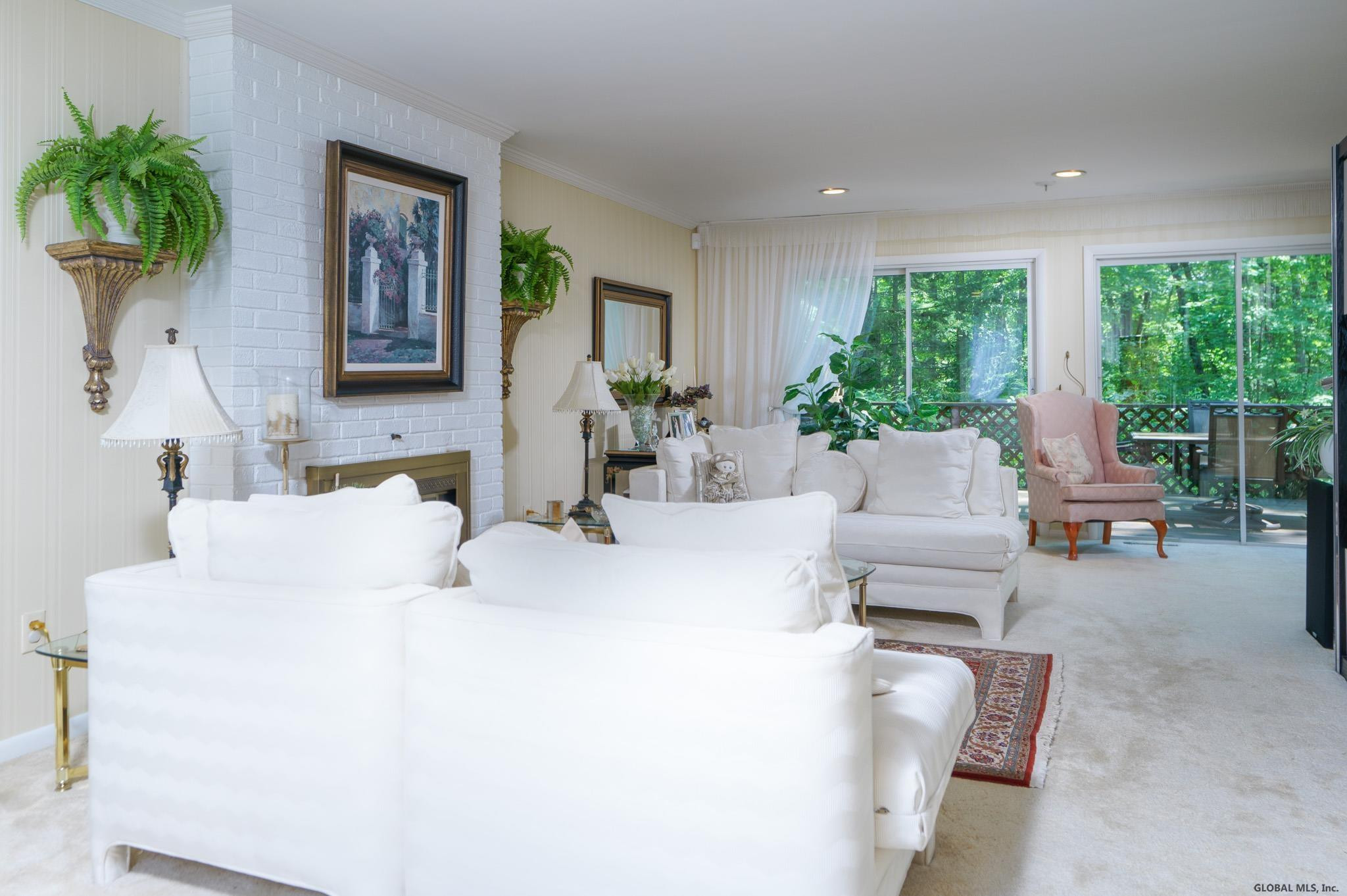40 Devon Road Bethlehem, NY 12054 - Photo 6 of 52 Photo 6