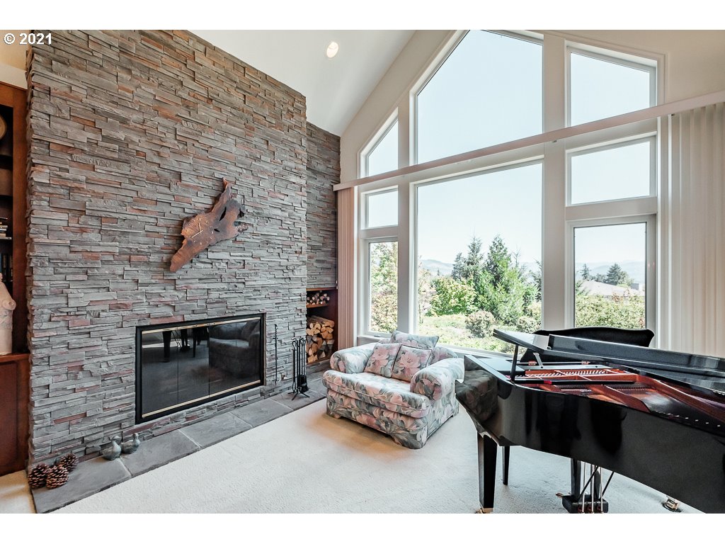 6107 Graystone Loop Springfield, OR 97478 - Photo 5 of 32