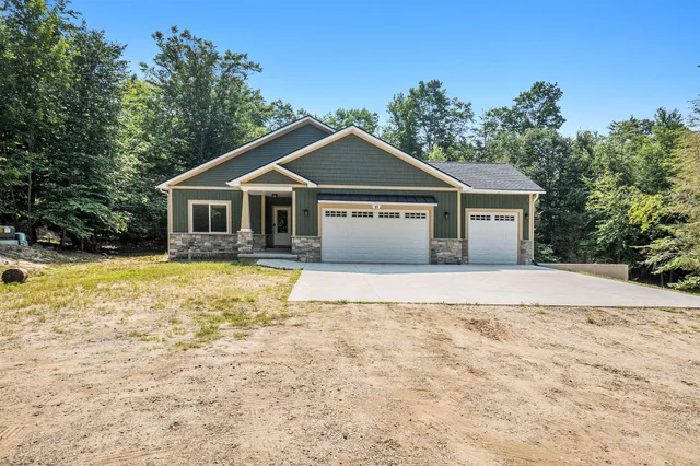 $850,000 | 10 Morton Trail, Montague, MI 49437
